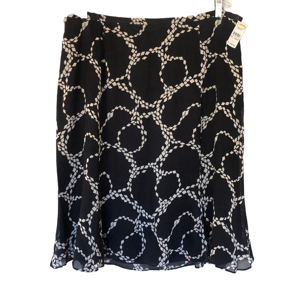 Talbots Petites Pure Silk Printed Skirt Black White Flowy Lined Office Wear 18W